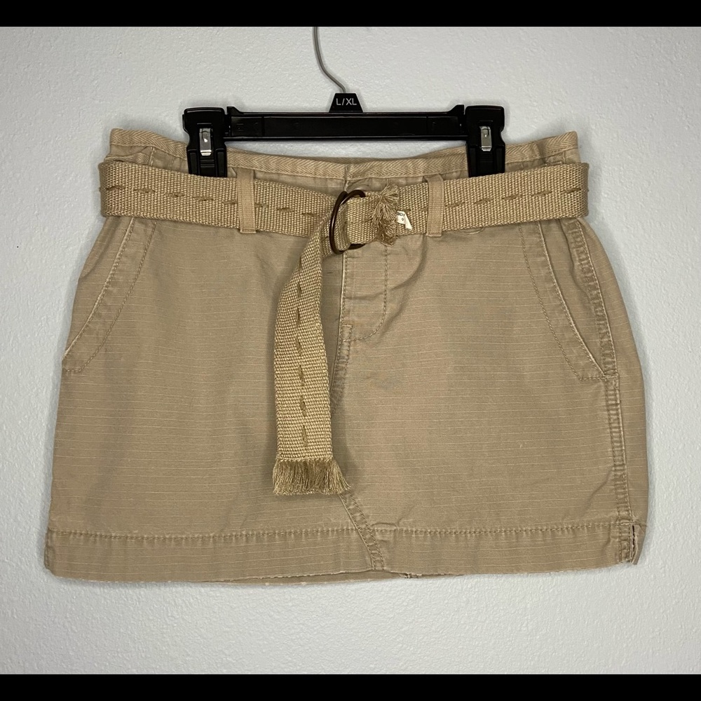 American Eagle, tan cargo skirt, size 2